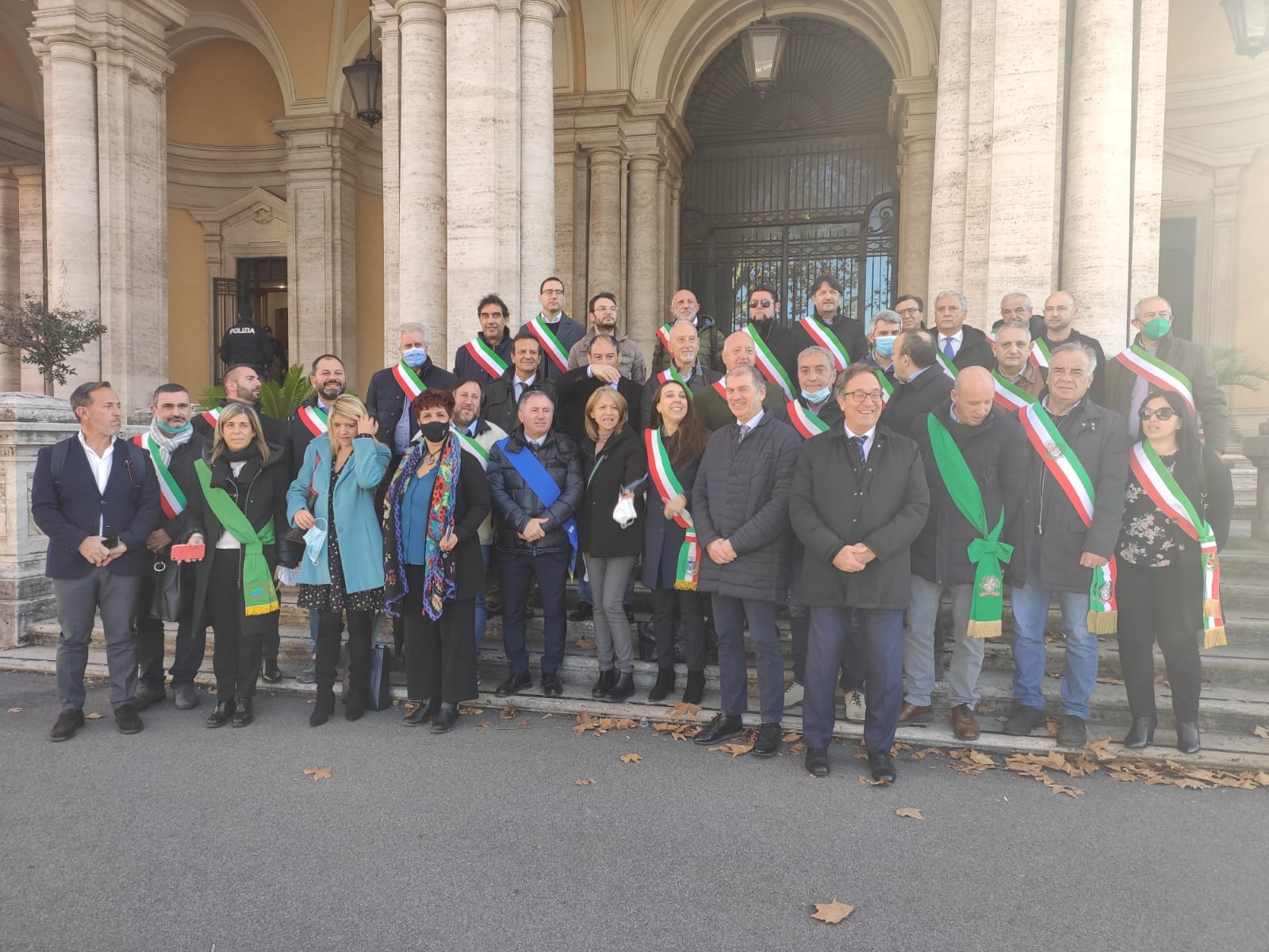 https://www.agenziaeventi.org/immagini_news/24-11-2021/1637751049-188-.jpg