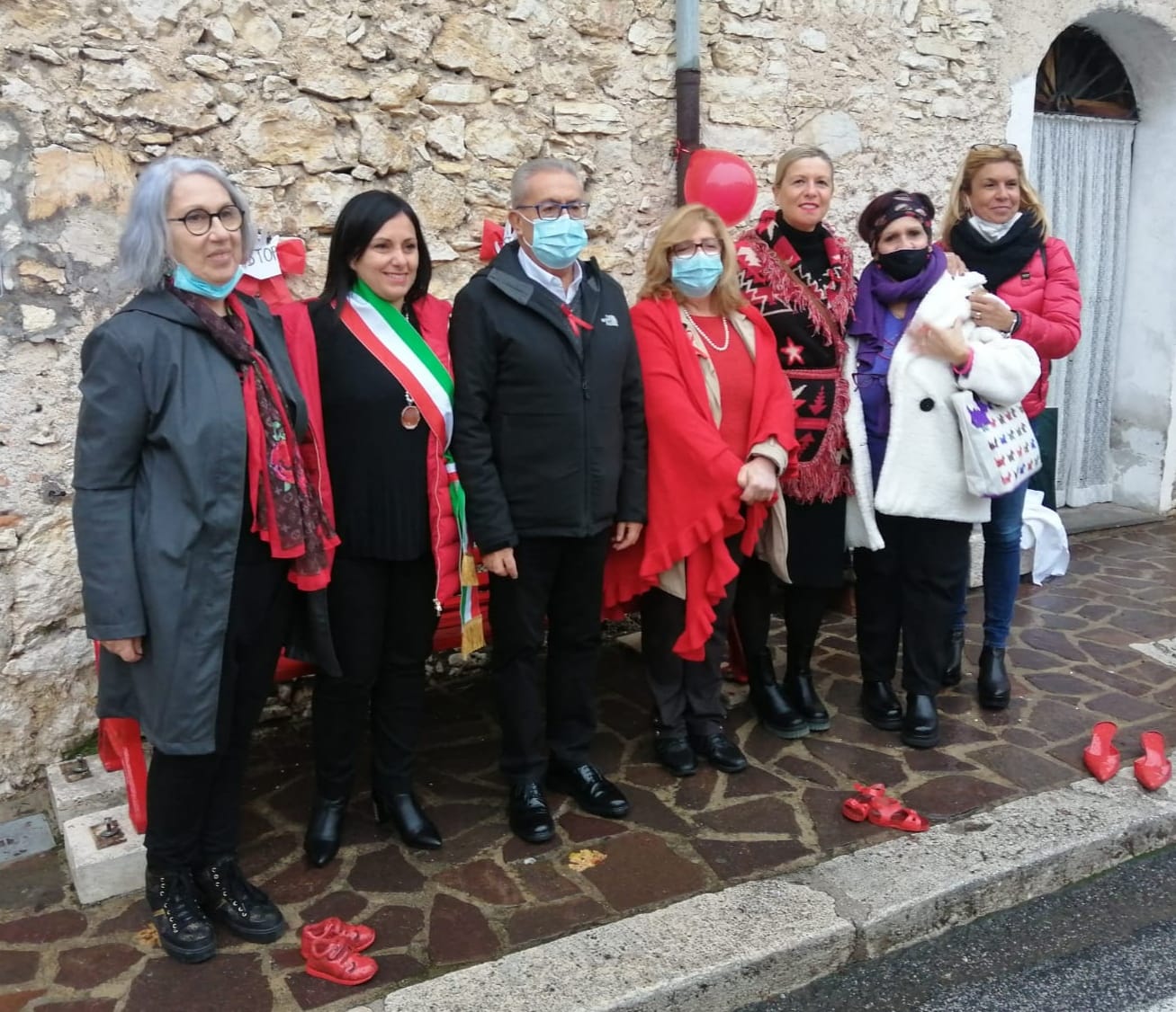 https://www.agenziaeventi.org/immagini_news/2654/licenza-dice-no-alla-violenza-sulle-donne-2654.jpg