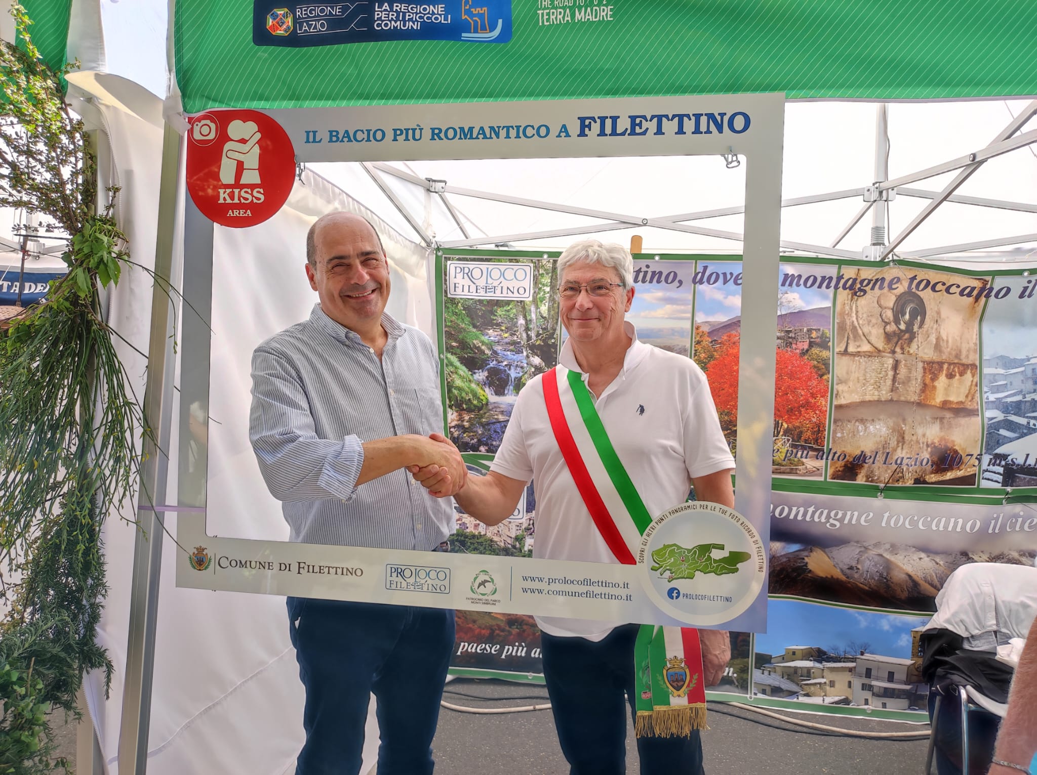 https://www.agenziaeventi.org/immagini_news/2927/filettino-anche-quest-anno-alla-festa-dei-piccoli-comuni-del-lazio-2927.jpg