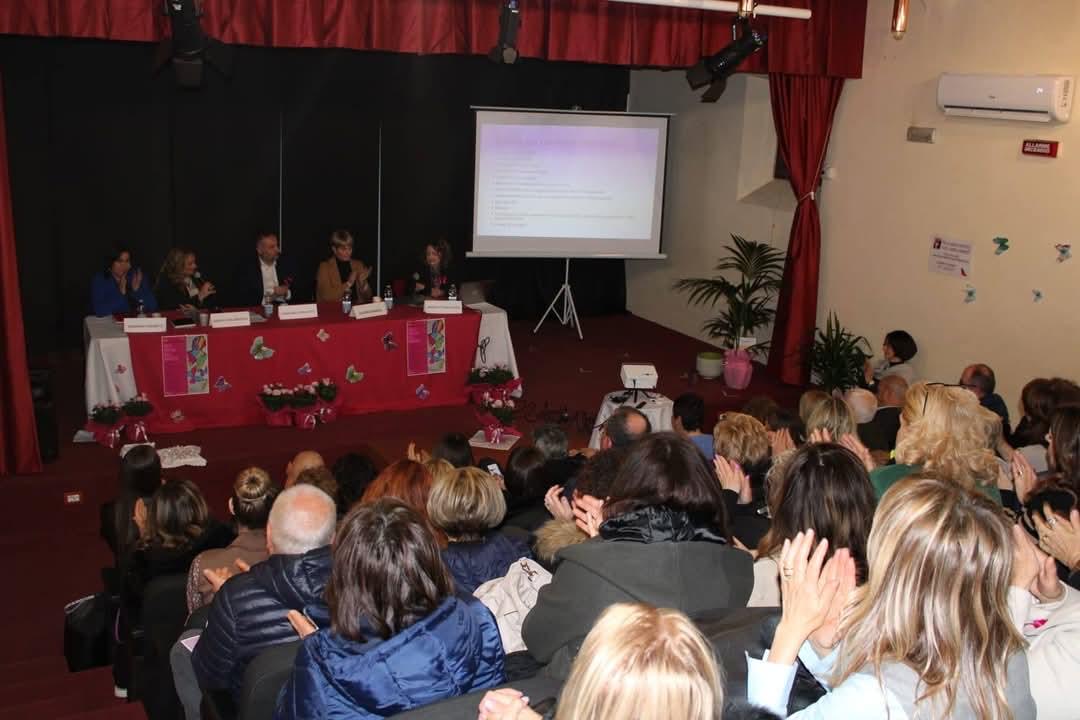 https://www.agenziaeventi.org/immagini_news/4791/serrone-dalla-violenza-alla-rinascita-4791.jpg