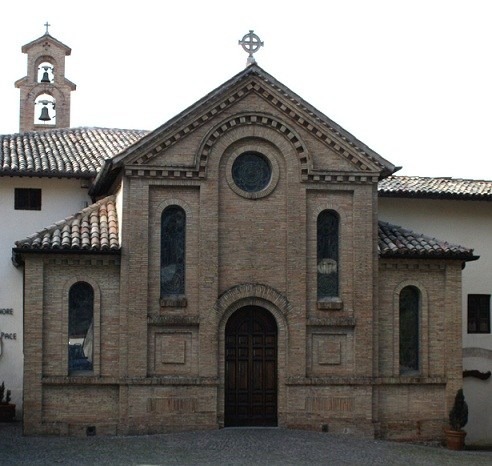 https://www.agenziaeventi.org/immagini_news/4872/visita-al-sacro-ritiro-di-bellegra-padre-lorenzo-conti-ci-mostra-delle-foto-che-illustrano-la-visita-di-papa-giovanni-xxiii-alla-citta-dei-panorami-4872.jpg