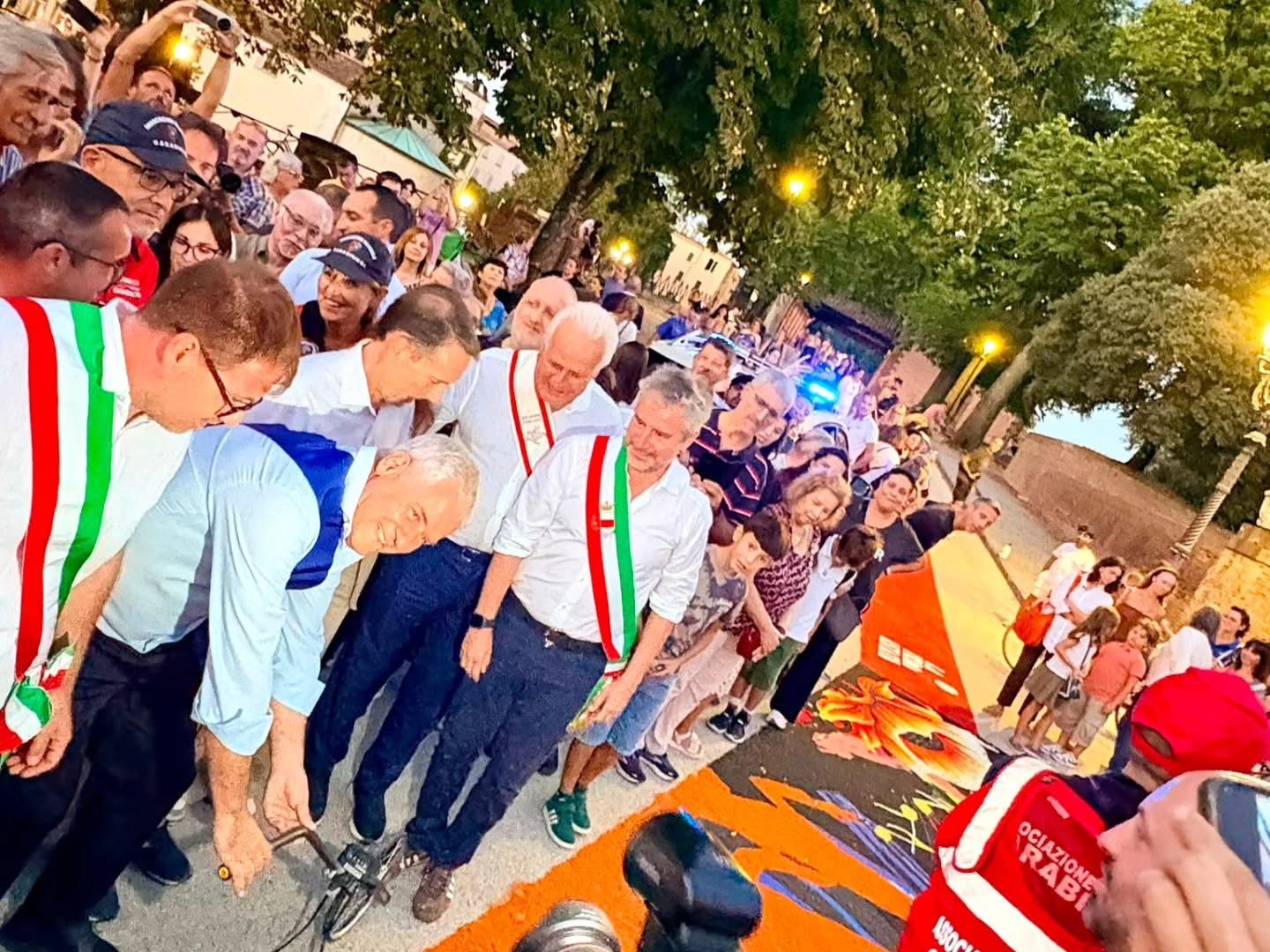 https://www.agenziaeventi.org/immagini_news/5689/il-comune-di-gerano-protagonista-al-festival-delle-arti-effimere-ndash-guinness-edition-5689.jpg